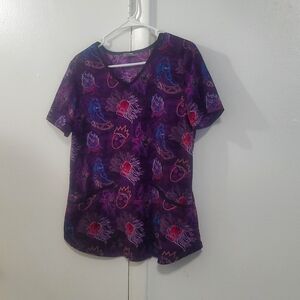 Disney Villians V -neck print scrub top SMALL